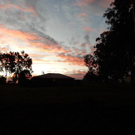 Scenic Sunsets@Tamborine Hotel Exterior foto